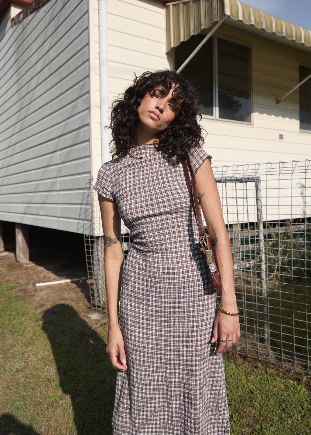 AFENDS Womens Elodie - Seersucker Midi Dress - Base Coffee Check