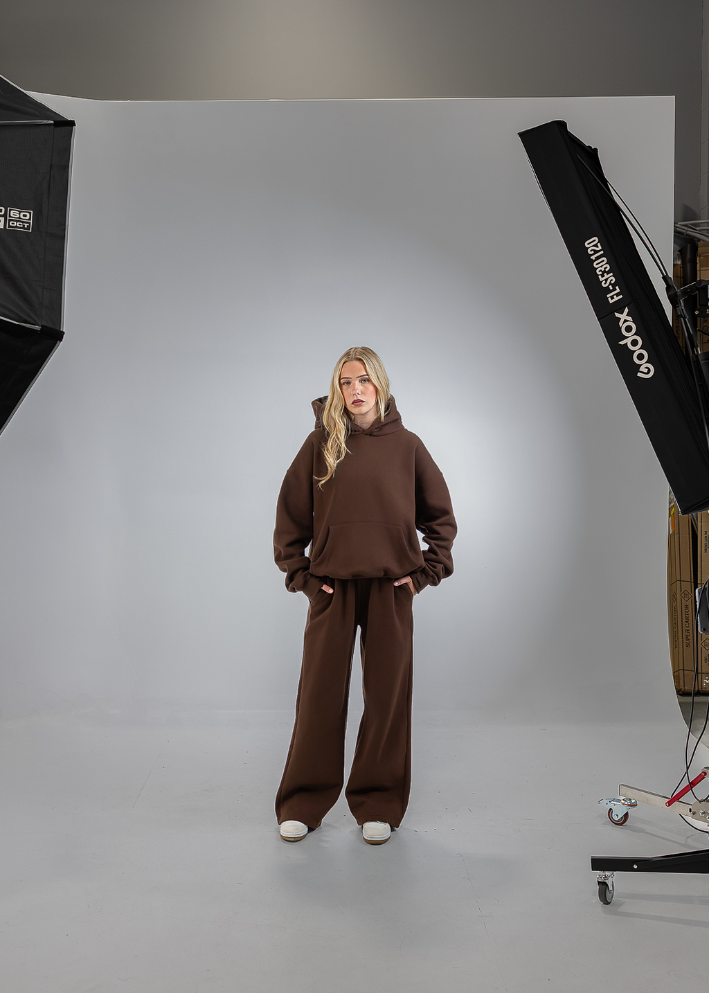 Heavyweight Pullover Hoodie ¡ª Cocoa (v3)