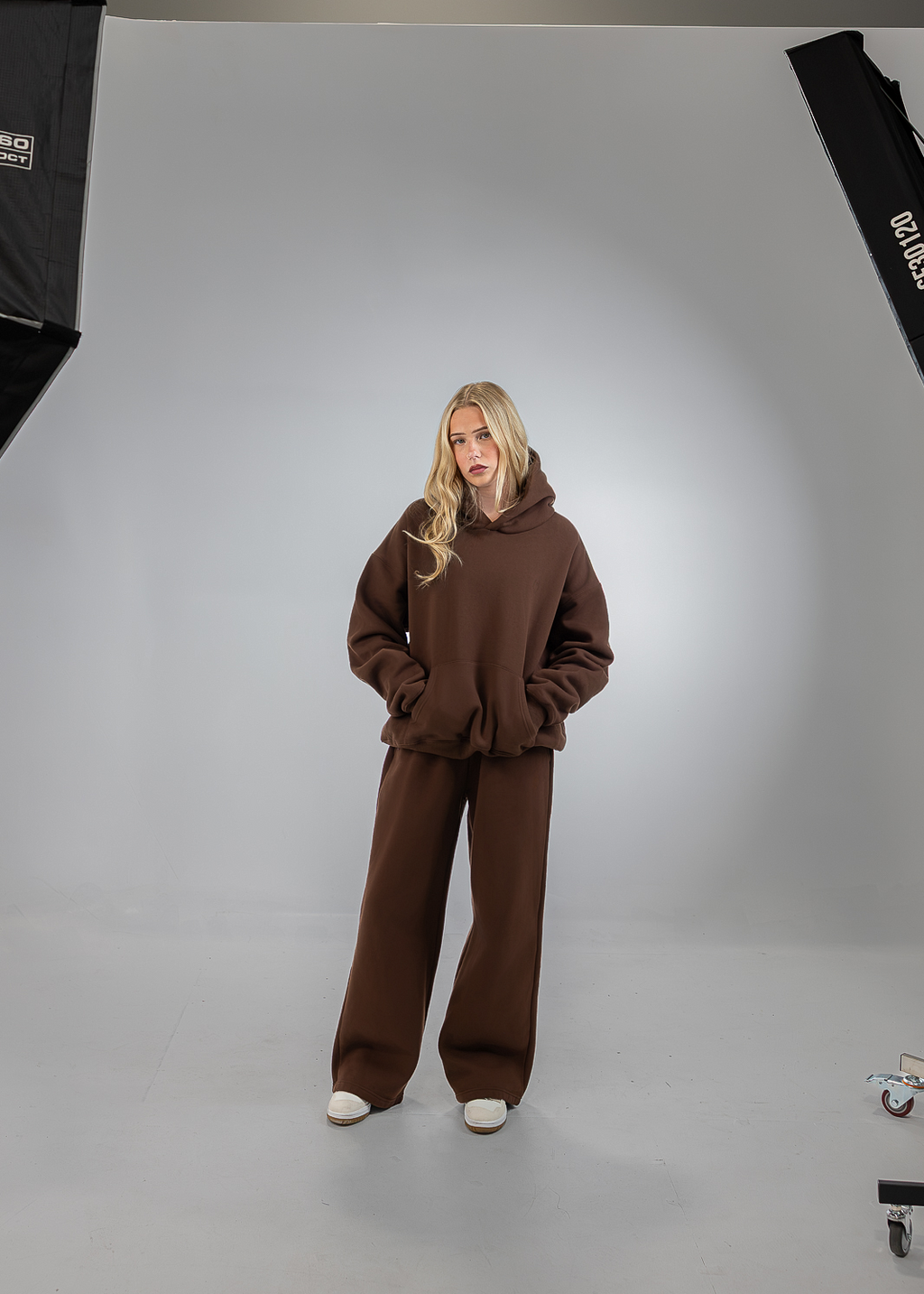 Heavyweight Pullover Hoodie ¡ª Cocoa (v3)
