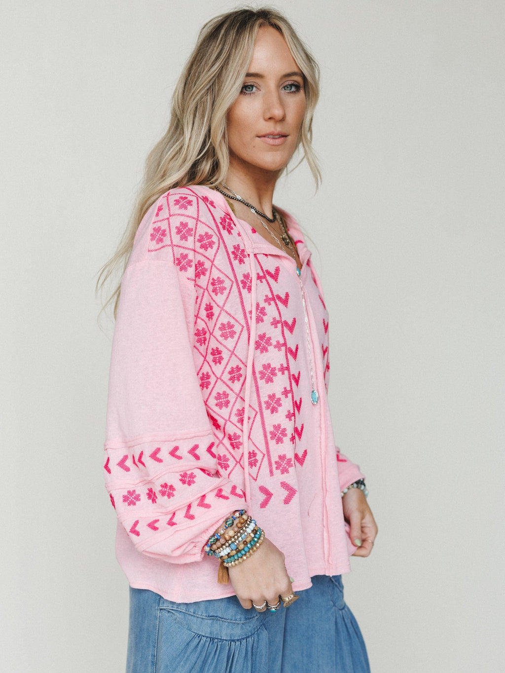 Sunset Palms Embroidered Top - Bubble Gum