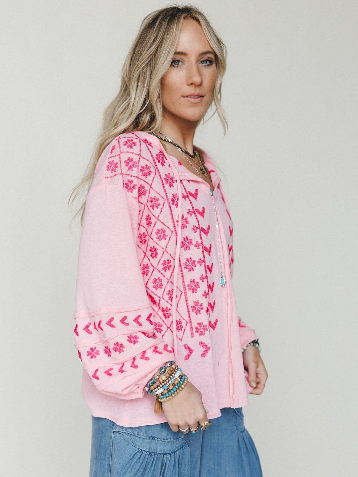 Sunset Palms Embroidered Top - Bubble Gum