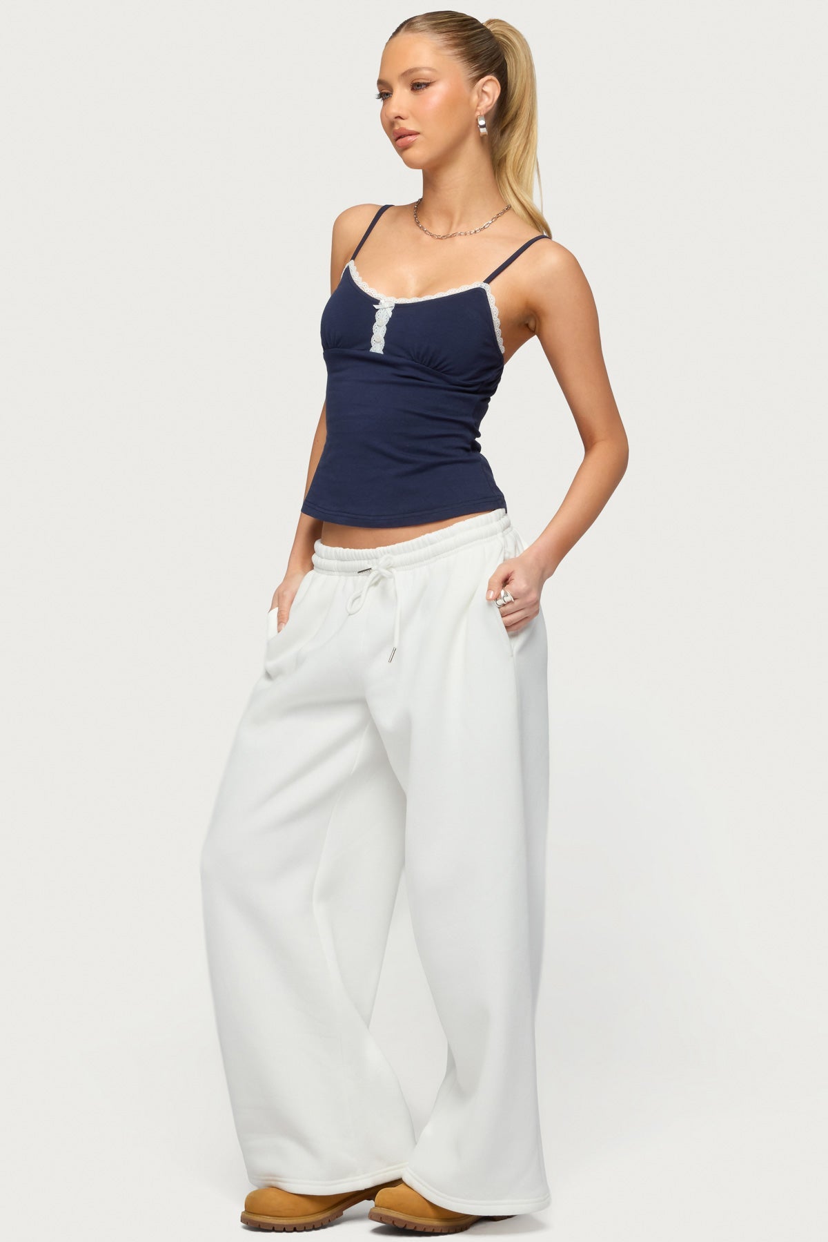 Petite Kamari Low Rise Wide Sweatpants