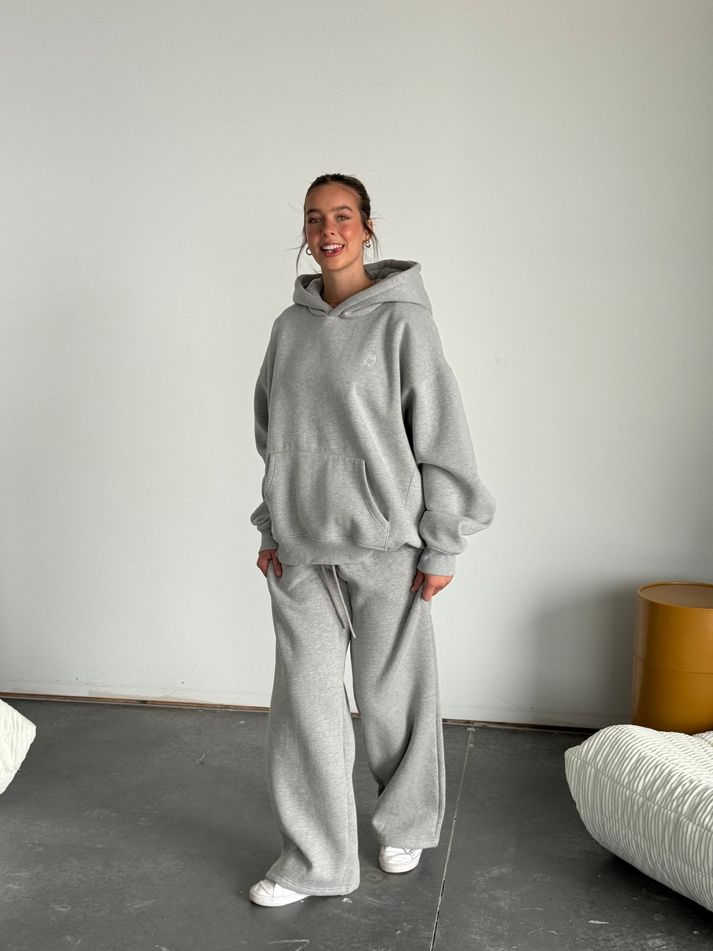 Heavyweight Pullover Hoodie - Athletic Grey (v2)