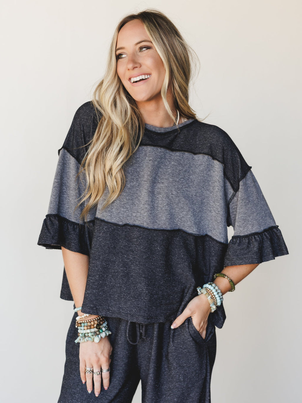 The Nest Soft Horizon Top - Black