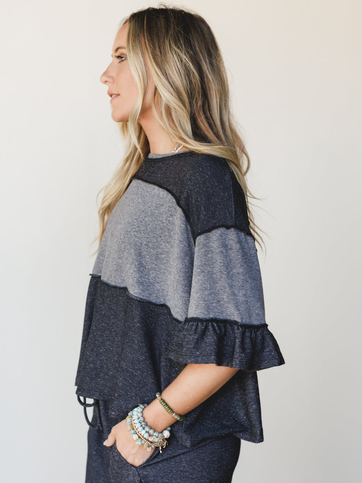 The Nest Soft Horizon Top - Black