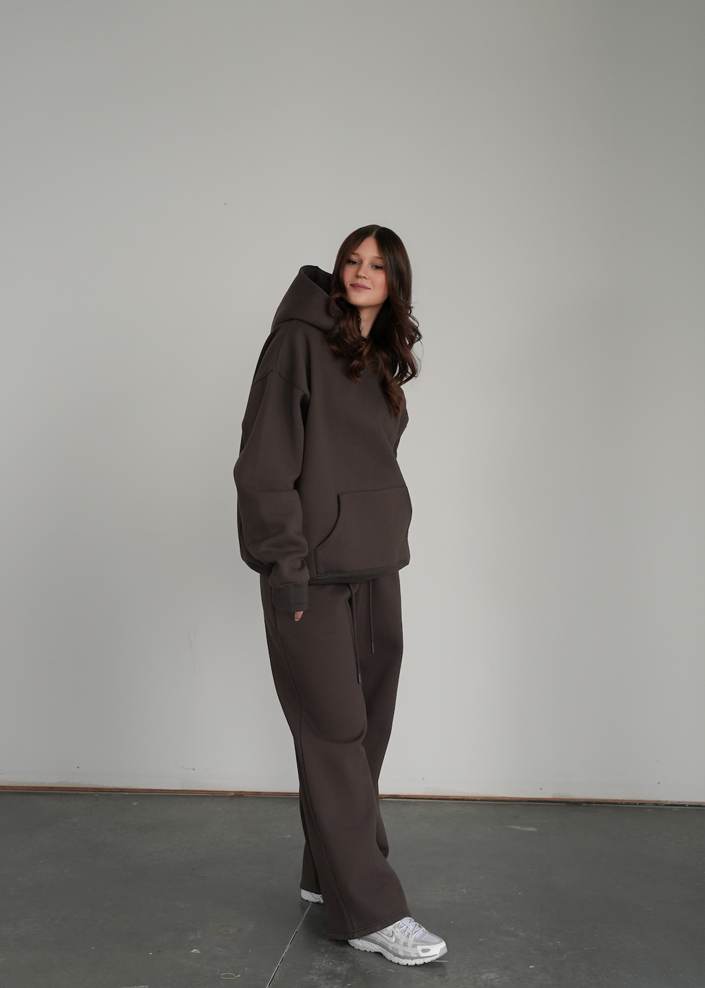 Heavyweight Pullover Hoodie ¡ª Truffle (v3)