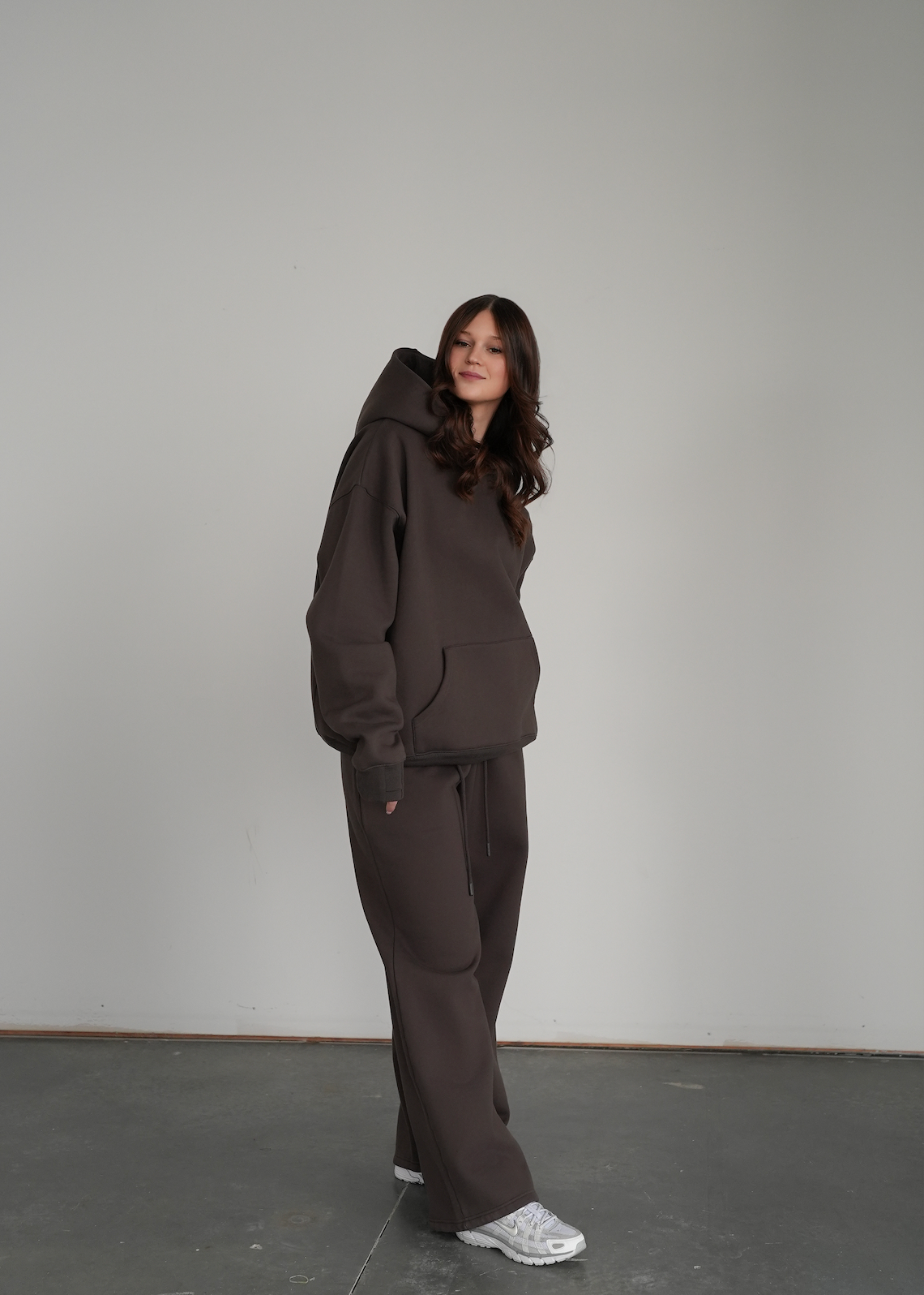 Heavyweight Pullover Hoodie ¡ª Truffle (v3)