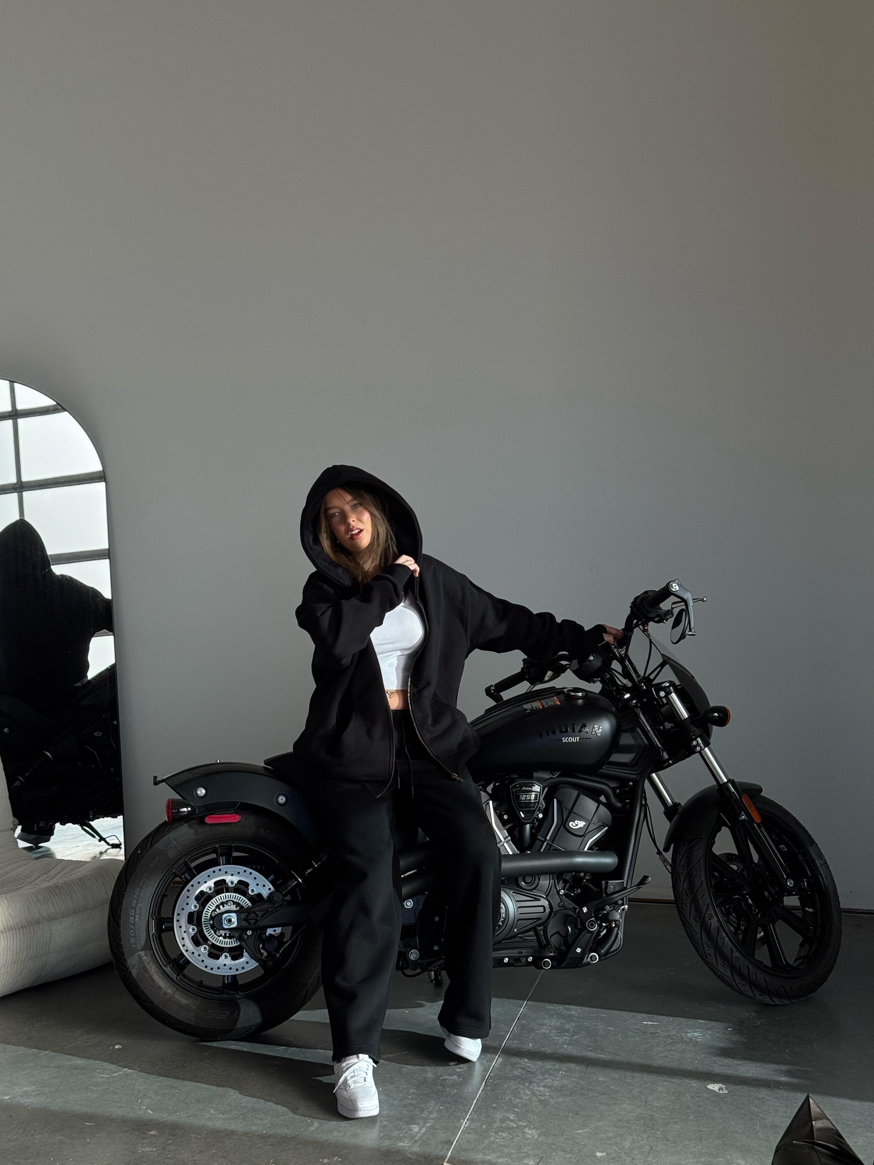Heavyweight Zip Hoodie ¡ª Black (v3)