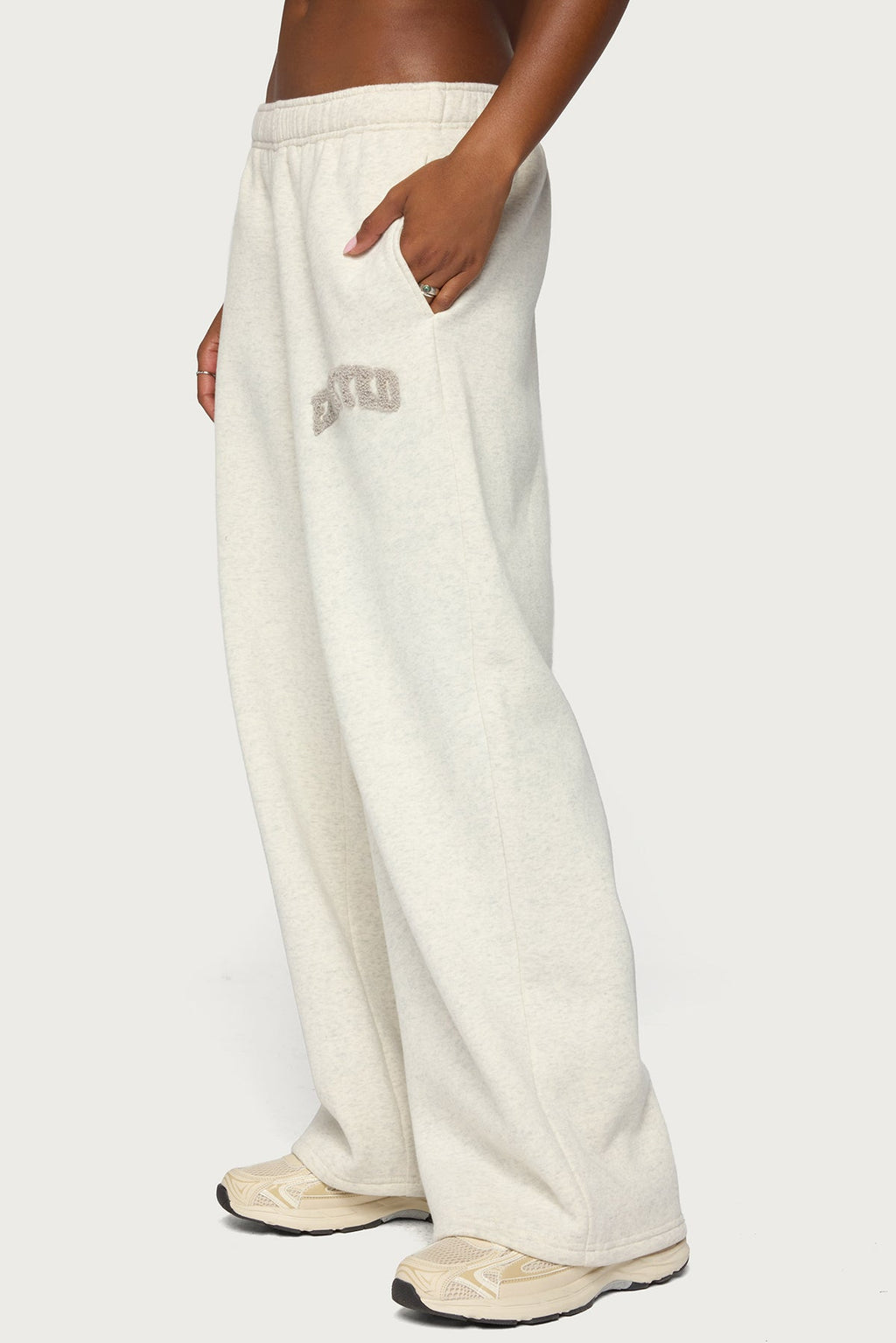 Edikted To You Wide Leg Sweatpants